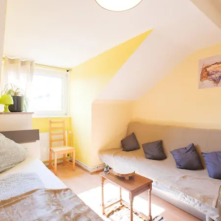  Apartment *